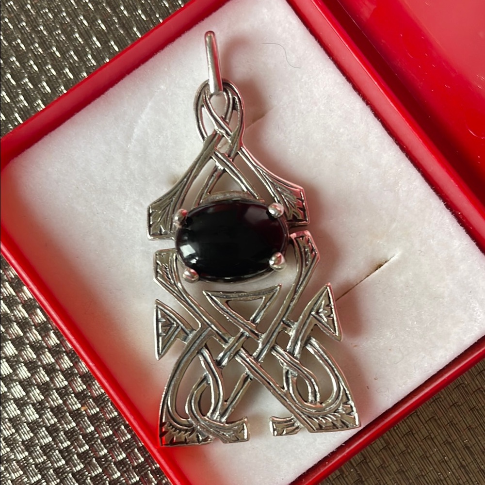 Vintage Sterling Silver Celtic Pendant with Black Stone